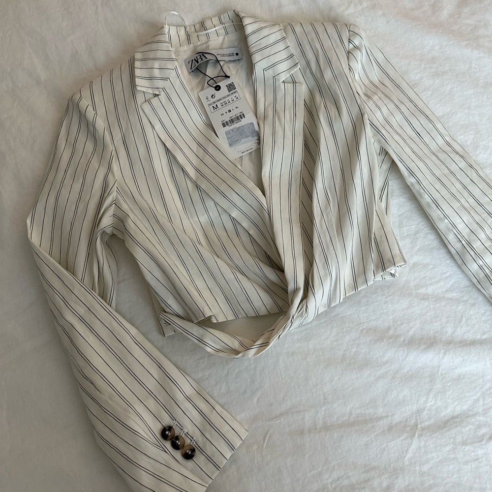 Zara cropped blazer